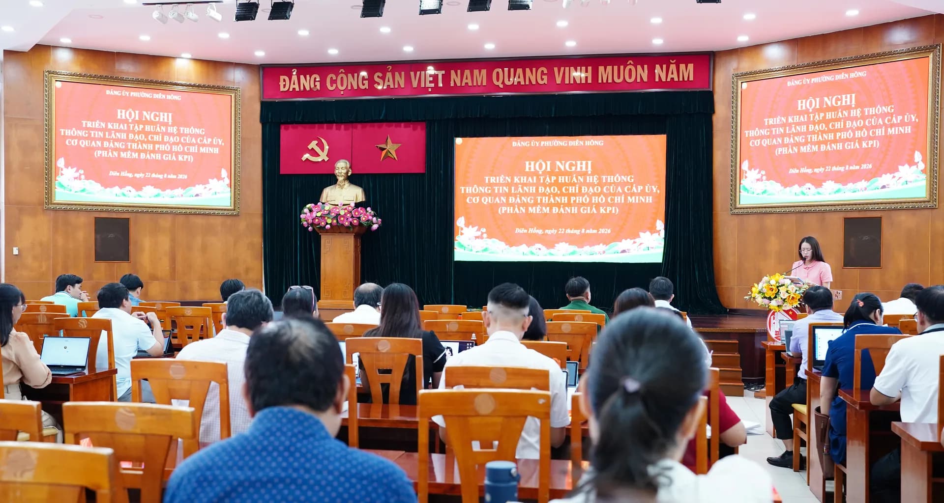 PHƯỜNG DIÊN HỒNG TẬP HUẤN SỬ DỤNG PHẦN MỀM ĐÁNH GIÁ KPI