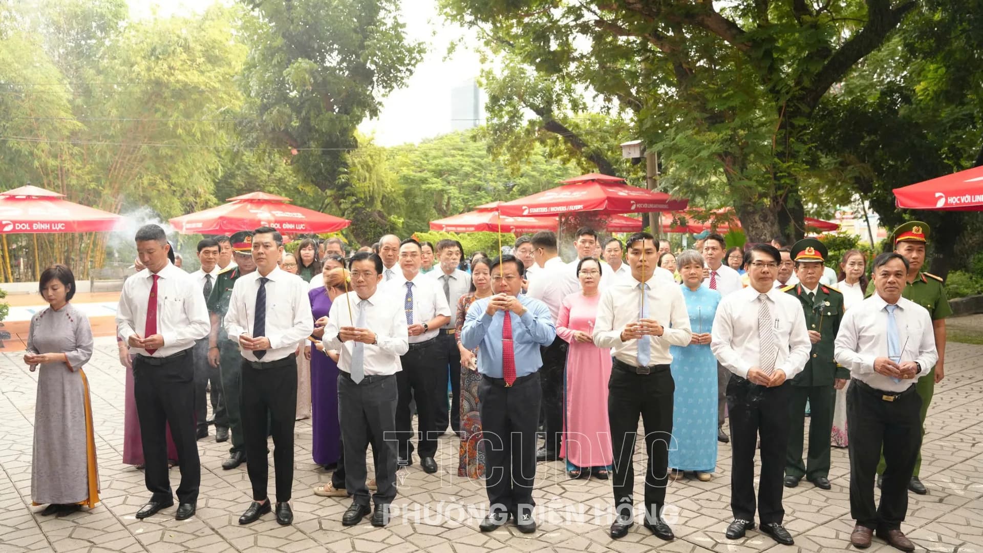 PHƯỜNG DIÊN HỒNG TRI ÂN CÁC THẾ HỆ ĐI TRƯỚC NHÂN DỊP 19/8 VÀ QUỐC KHÁNH 2/9
