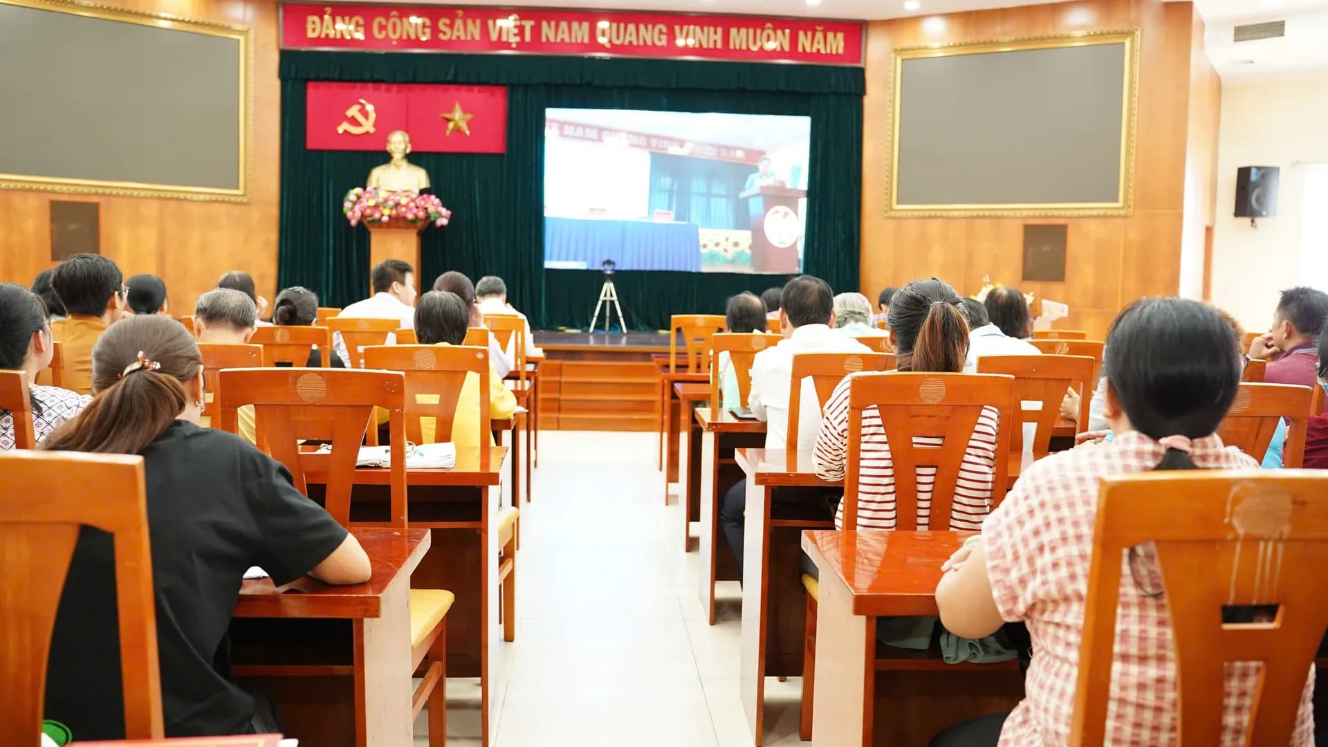 THỰC HIỆN NGHỊ QUYẾT HĐND THÀNH PHỐ: NHỮNG CON SỐ BIẾT NÓI SAU 6 THÁNG ĐẦU NĂM 2026