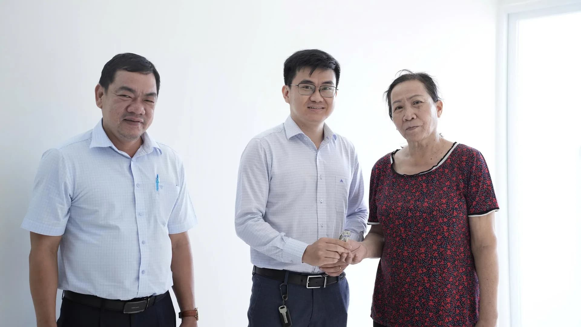 PHƯỜNG DIÊN HỒNG BÀN GIAO TẠM THỜI 16 CĂN HỘ TẠI CHUNG CƯ NGUYỄN KIM - KHU B