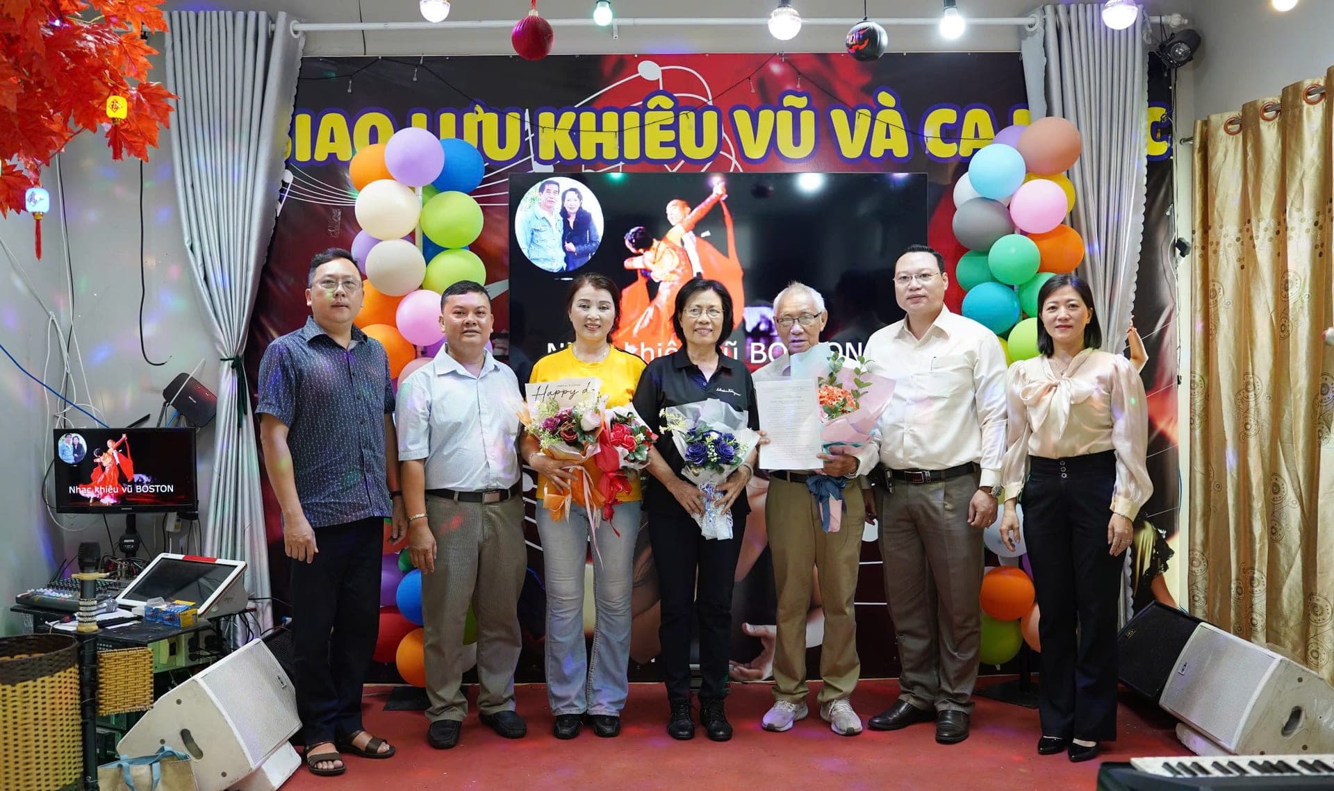 RA MẮT CÂU LẠC BỘ KHIÊU VŨ DƯỠNG SINH