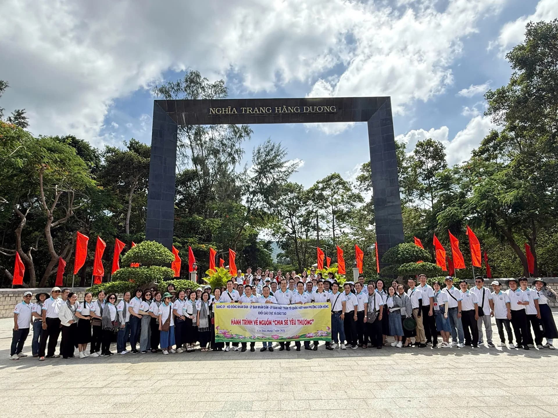 VỀ NGUỒN CÔN ĐẢO – HÀNH TRÌNH TRI ÂN, TIẾP NỐI TRUYỀN THỐNG VÀ LAN TỎA YÊU THƯƠNG