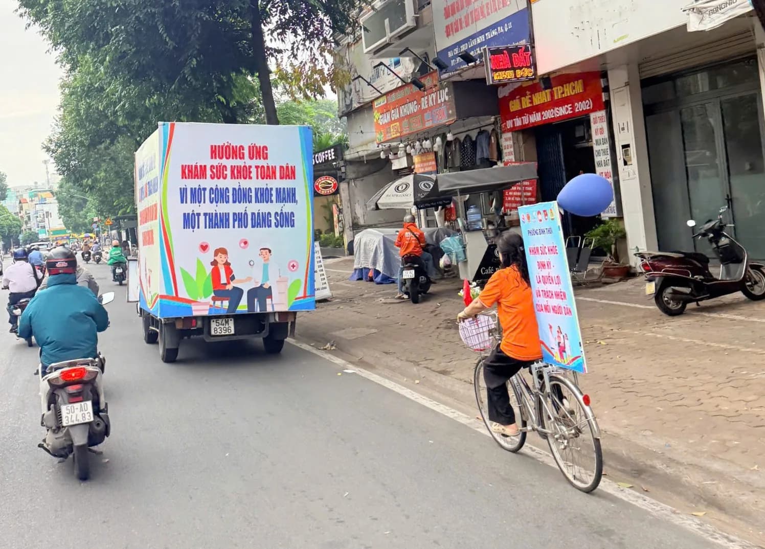 ĐỂ NGƯỜI DÂN CHỦ ĐỘNG ĐI KHÁM SỨC KHỎE