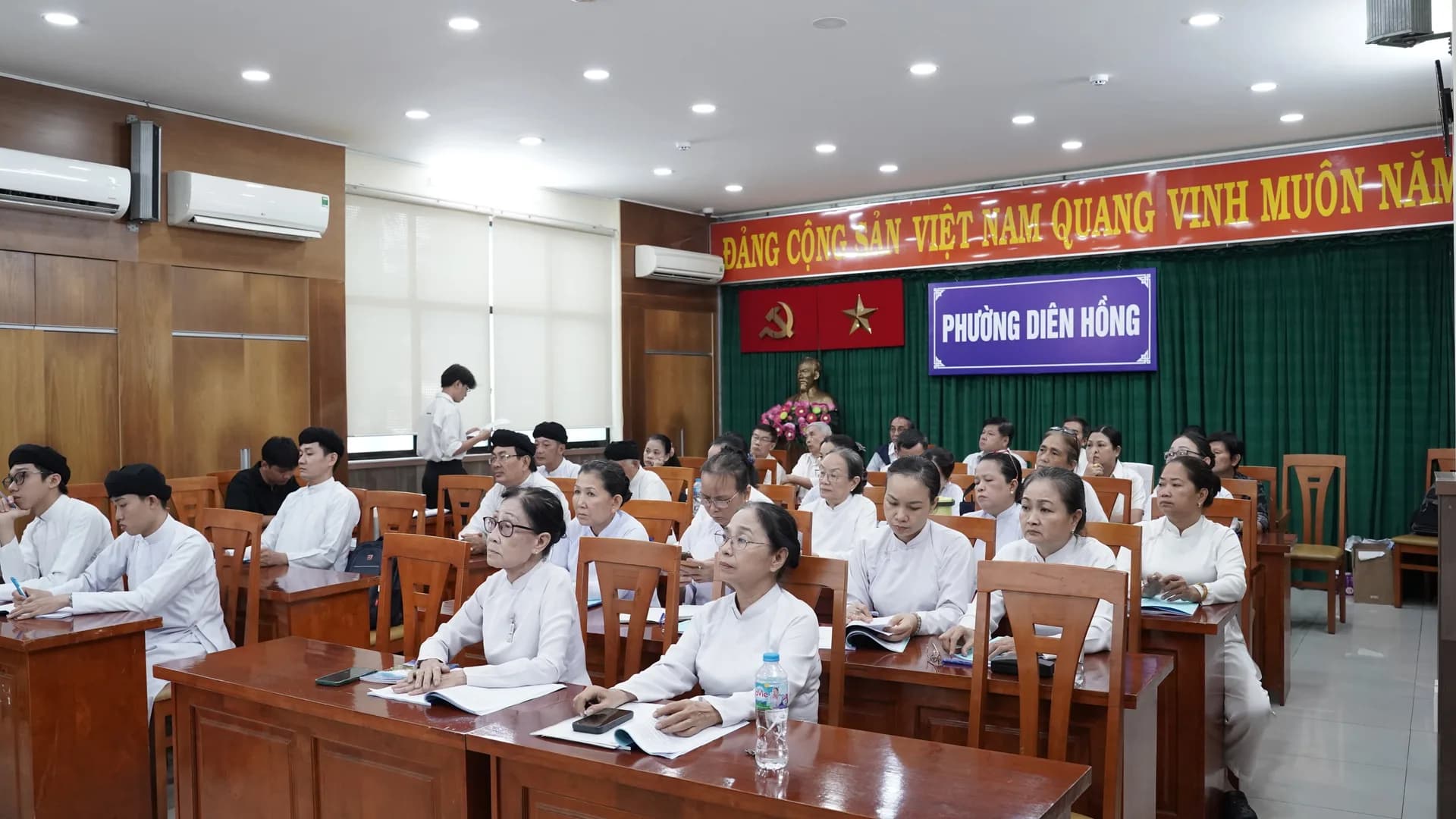 PHƯỜNG DIÊN HỒNG TUYÊN TRUYỀN CHỦ TRƯƠNG CỦA ĐẢNG, CHÍNH SÁCH, PHÁP LUẬT CỦA NHÀ NƯỚC VỀ CÔNG TÁC DÂN TỘC, TÍN NGƯỠNG, TÔN GIÁO