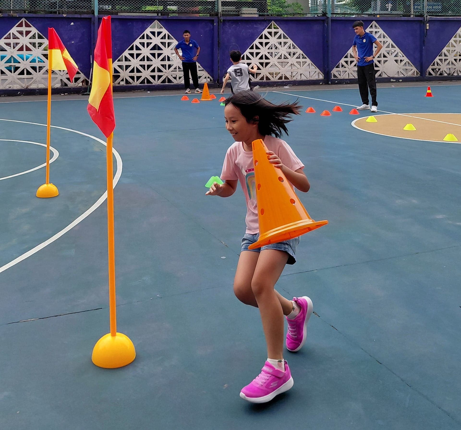 KHAI MẠC LỚP ĐIỀN KINH HÈ MIỄN PHÍ CHO THIẾU NHI