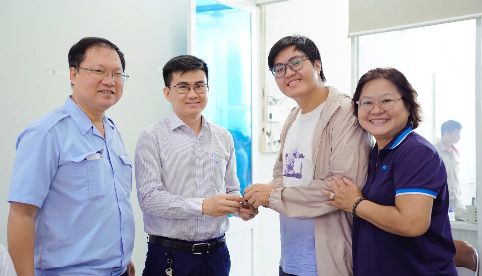 THÊM 16 HỘ DÂN NHẬN BÀN GIAO TẠM THỜI CĂN HỘ TẠI CHUNG CƯ NGUYỄN KIM - KHU B